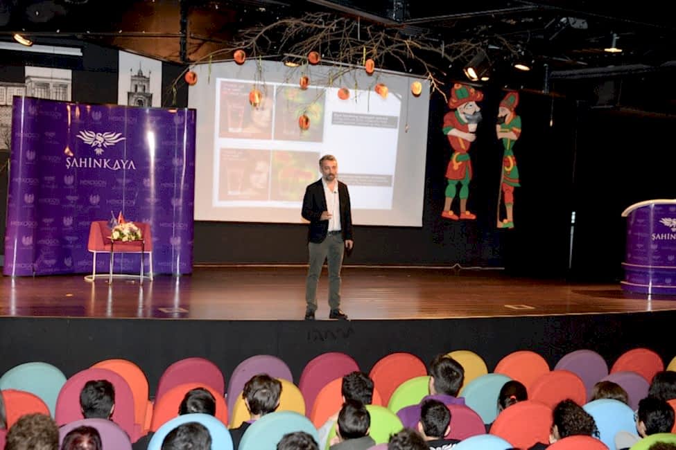 Orhan Gurbuz Oyunculuk Kursu Istanbul